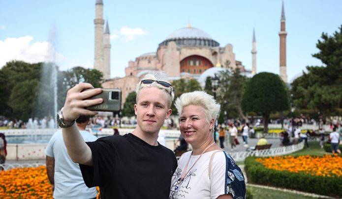 İstanbul'a üç ayda 3,7 milyon turist! İlk sırada hangi ülke var? 15